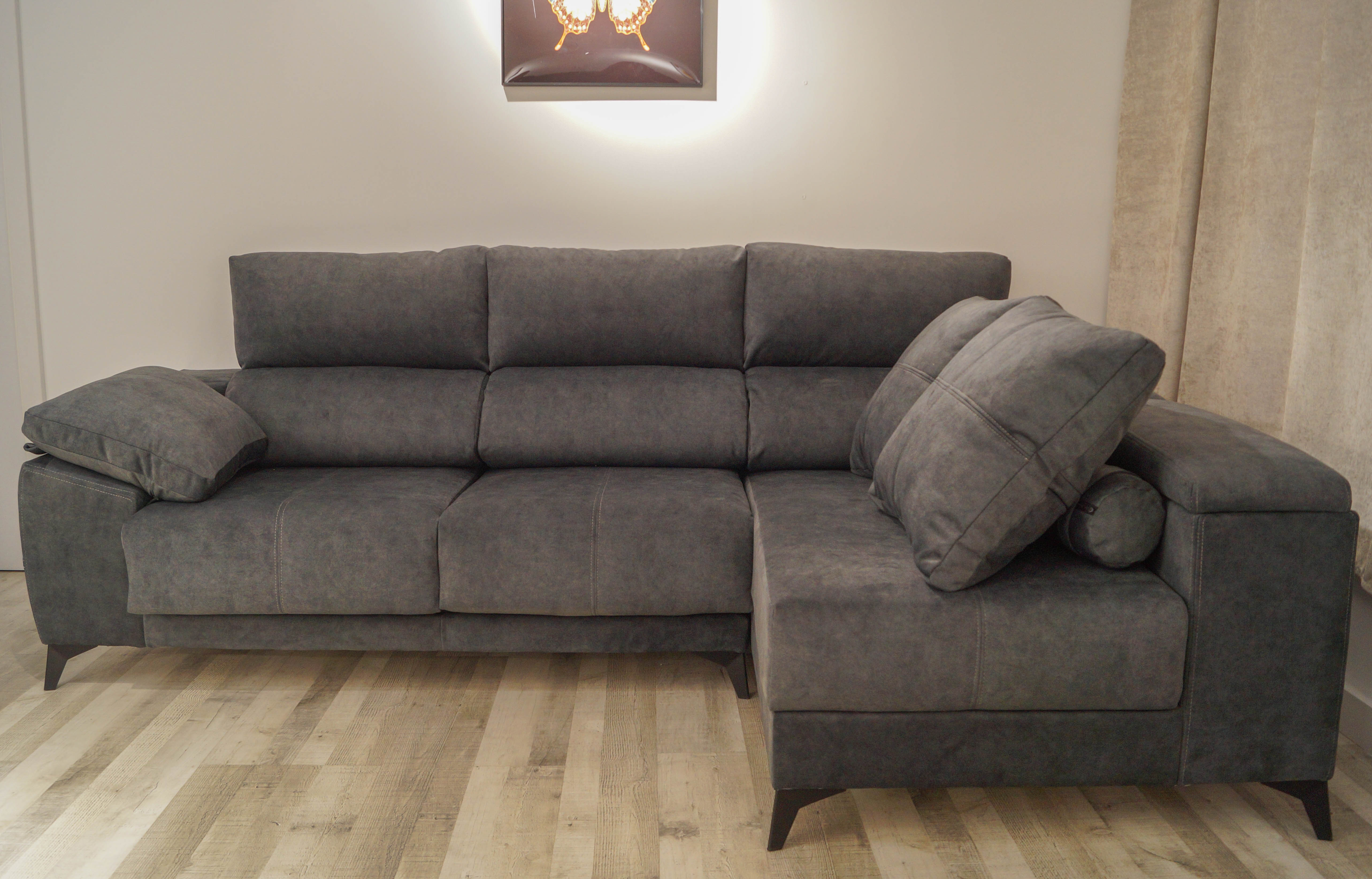 Chaise longue sofa with short arm chest, sliding seats with Paris reclining  heads.
