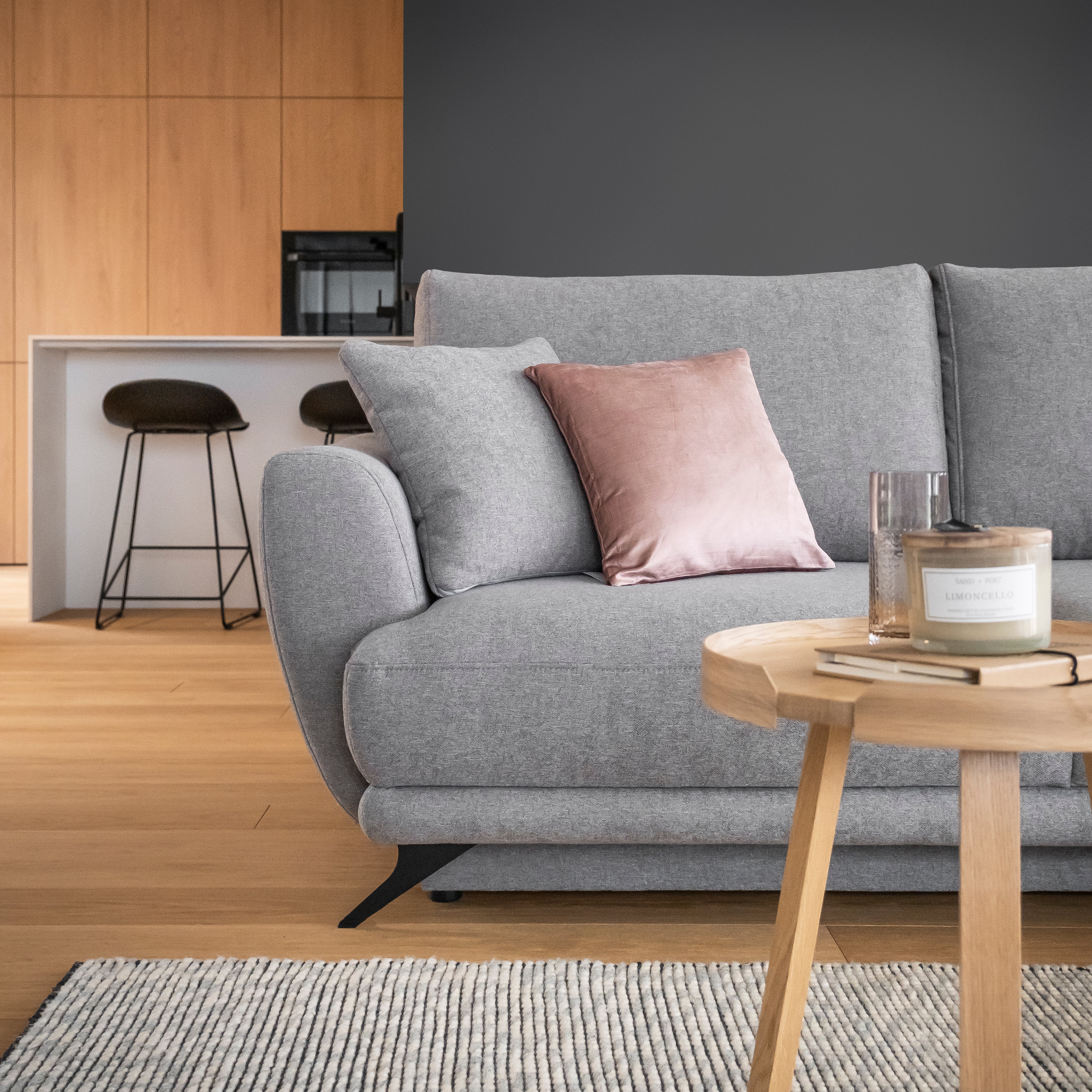 Conoces la cantidad correcta de cojines para el sofá, sillón y cama?